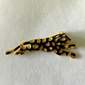 Vintage Crystal Leopard Brooche